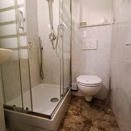 Appartamento Aurora ฟลอเรนซ์ ภายนอก รูปภาพ