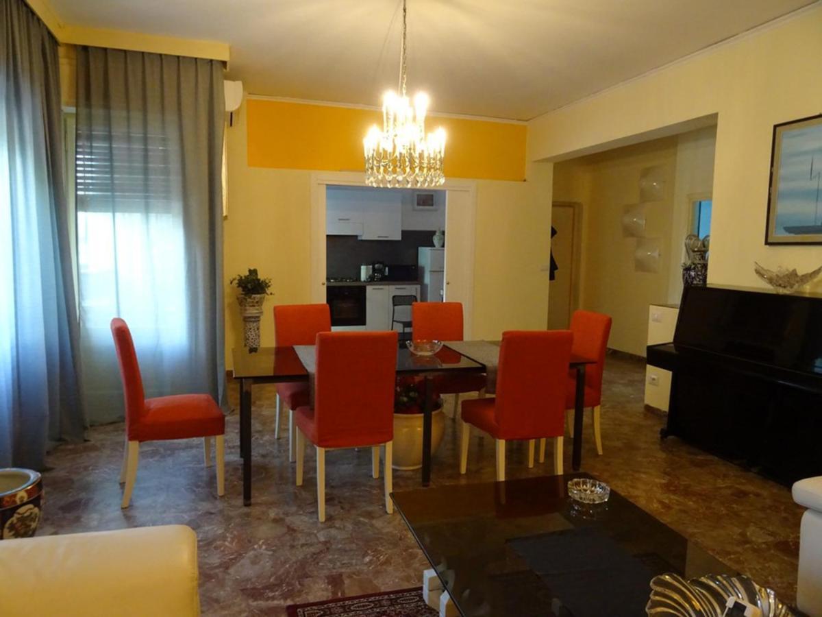 Appartamento Aurora ฟลอเรนซ์ ภายนอก รูปภาพ